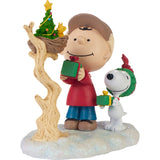 Precious Moments x Peanuts - Christmas Is The Joy of Giving Figurine 237406