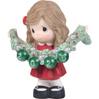 Precious Moments - 2025 Dated Figurine Deck The Halls 251001