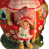 Blue Sky Clayworks x Strawberry Shortcake - Berry Sweet Cottage Candle House 25526