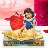 Jim Shore Disney Traditions - Snow White & Big Red Apple Figurine 6010098