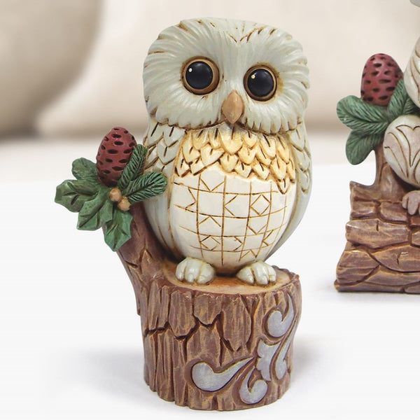 Jim Shore Heartwood Creek - White Woodland Owl on Tree Stump Holly Figurine 6011620