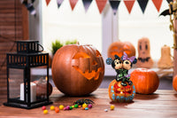 Jim Shore x Disney Traditions - Mickey & Minnie Spine-Tingling Sweethearts LED Figurine 6016596