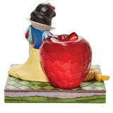 Jim Shore Disney Traditions - Snow White & Big Red Apple Figurine 6010098