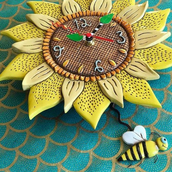 Horloge HÉRISSON à balancier Allen designs - Provence Arômes Tendance sud Horloge HÉRISSON à balancier Allen designs - Provence Arômes Tendance sud